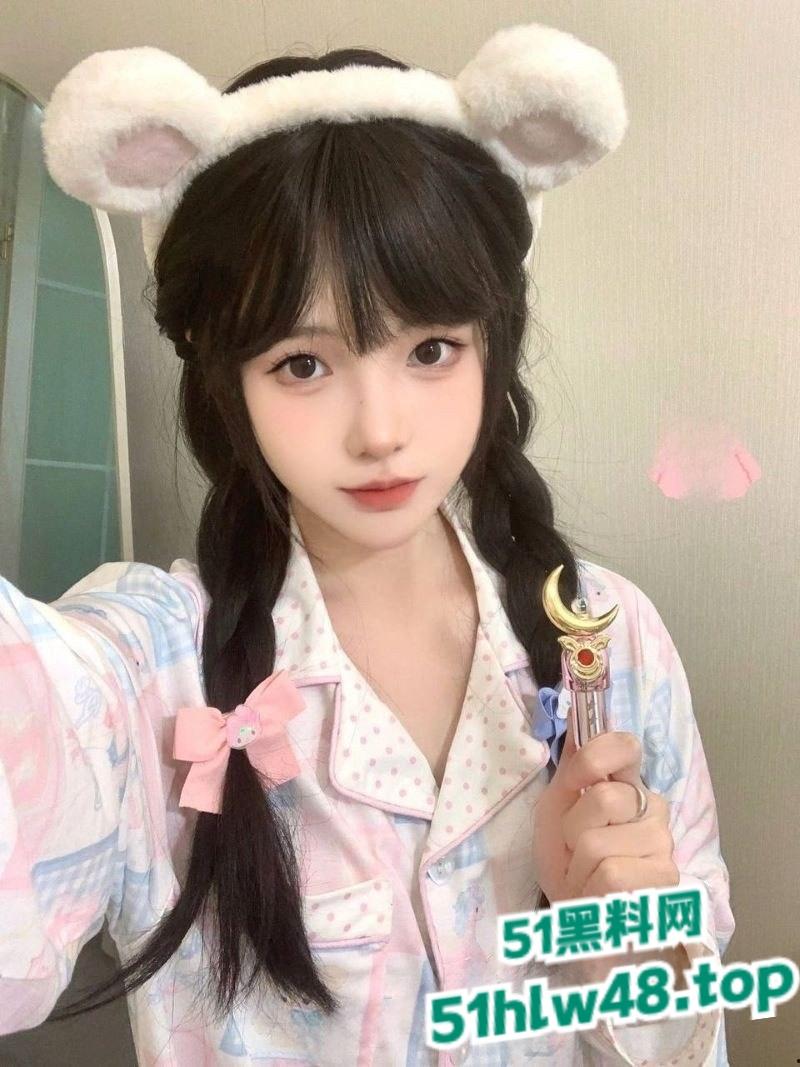 广西柳州卖水阿表勾搭学生妹，清纯可人年龄小颜值高，网上大肆炫耀自己的战绩。-3