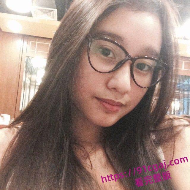 新加坡冠希哥 ChristabelChua与Bellywellyjelly 蔡慧莹 选美小姐和男友是姐弟恋关系爆出让人震惊！-1