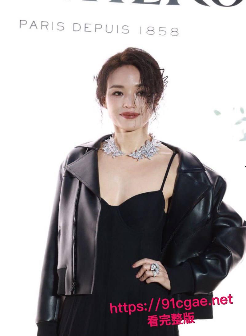 港星顶流舒淇与李丽珍 经典三级片重温 三点全露磨豆腐 乳头互相摩擦到硬得发亮 画面香艳无比！-6