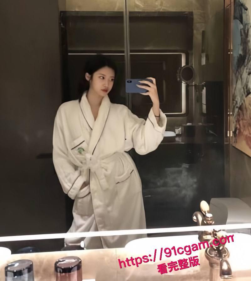 约炮大神 曹长卿 专约极品良家尤物 个个都是极品身材 被大神无套爆操 鸡吧上沾满白浆 ！-7