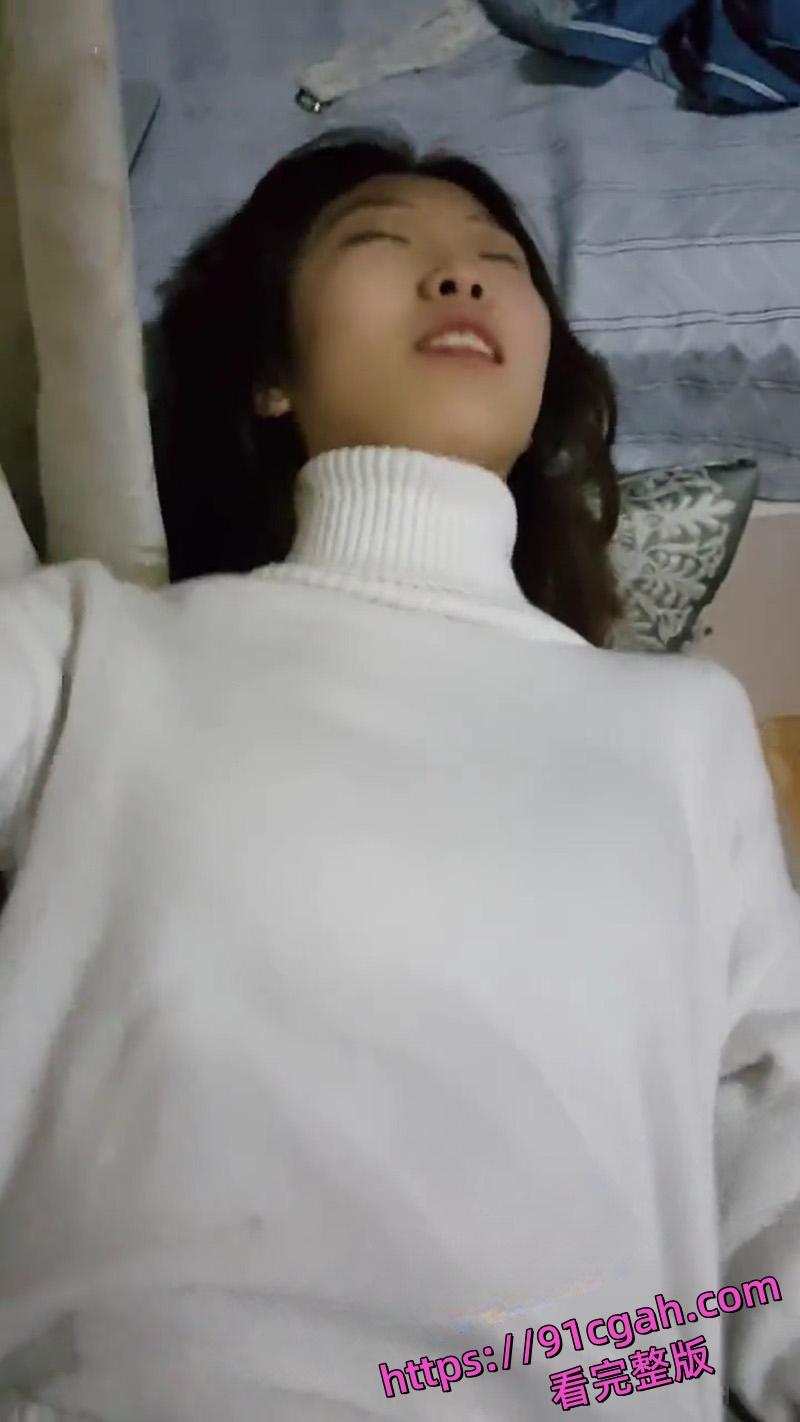 江苏反差教师出轨视频曝光 与国外男友边打电话边做爱 刺激的偷情性爱令骚货高潮迭起不断-3