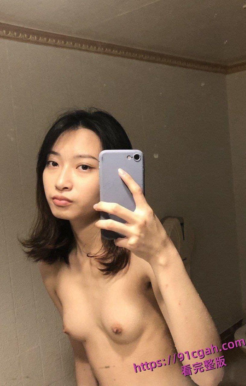 山东青岛大学校花在恋爱四年间，瞒着男友在校外兼职下海拍片-3