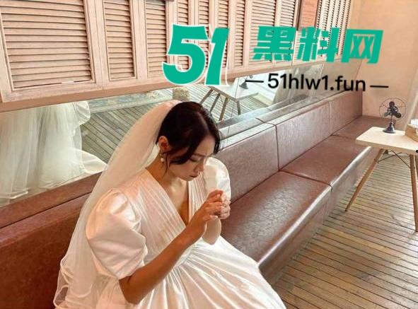 石家庄人妻偷情婚内出轨被老公发现经选择和情妇私奔，怒曝光三分钟露脸视频引发热议。-9