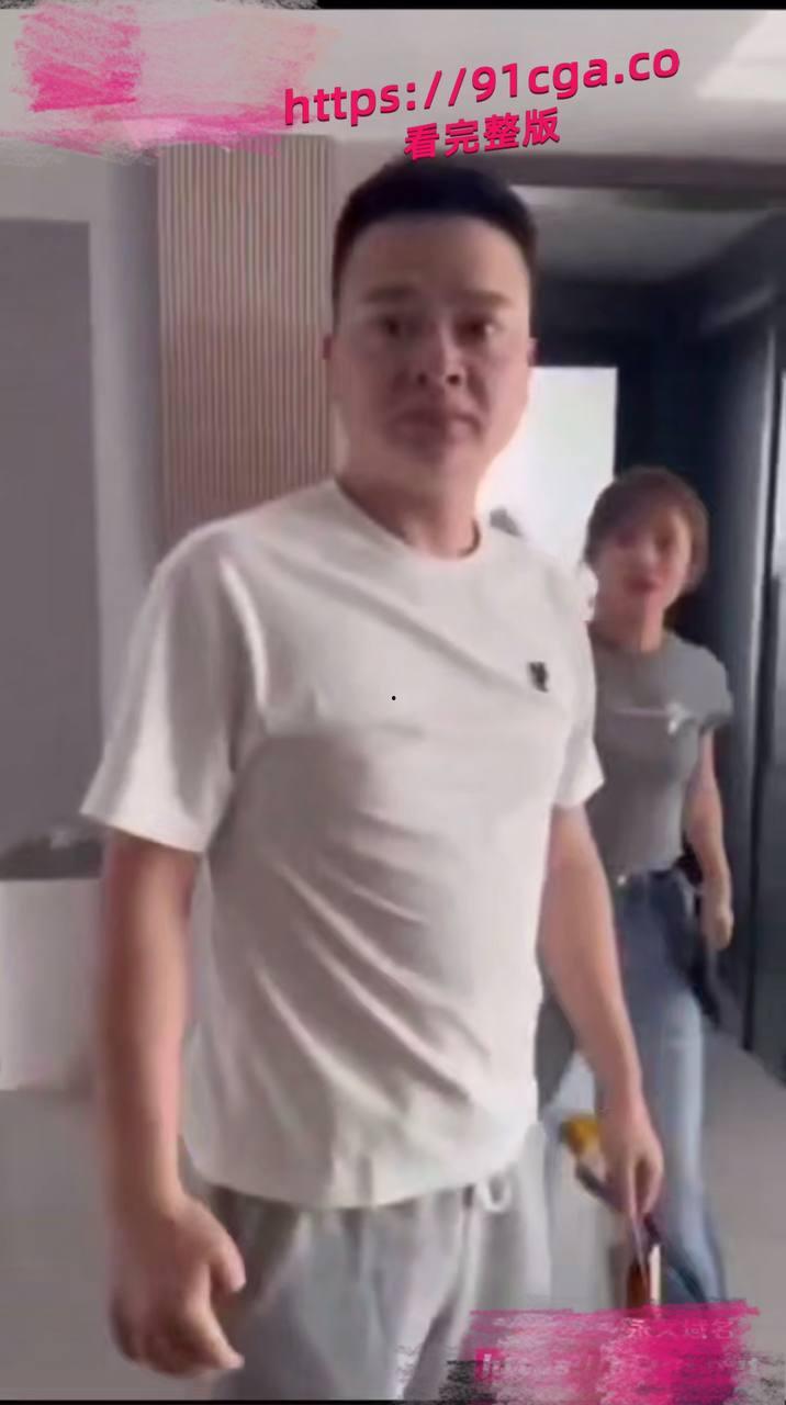 武陟王家二小姐大瓜 出轨小三假离婚证骗局曝光 原配暴打两人视频流出-3