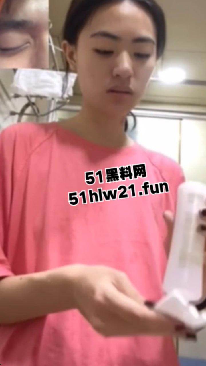 瓜友泄密流出，将自己的御姐女友调教成听话的小母狗，各种网调裸聊分手后将其曝光。-6