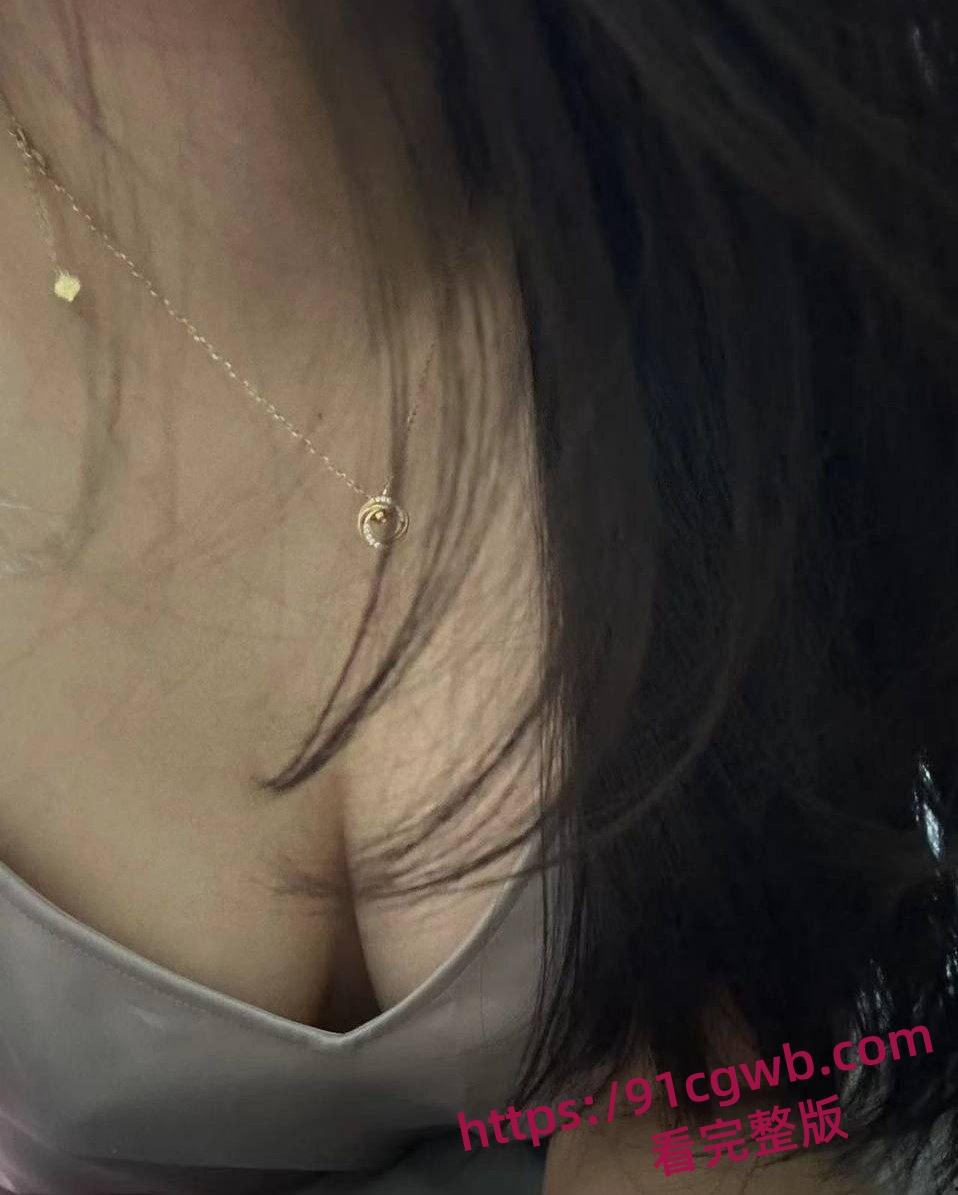 杭州外国语学院孙若曦 约炮成瘾被曝光大量聊天记录和裸照视频流出！-9